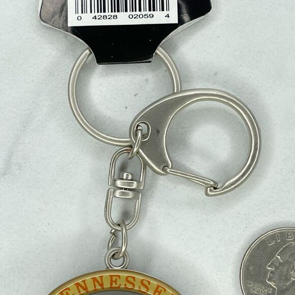Bacon & Co Tennessee Volunteers Spinning Football Keychain Keyring - Picture 8 of 9
